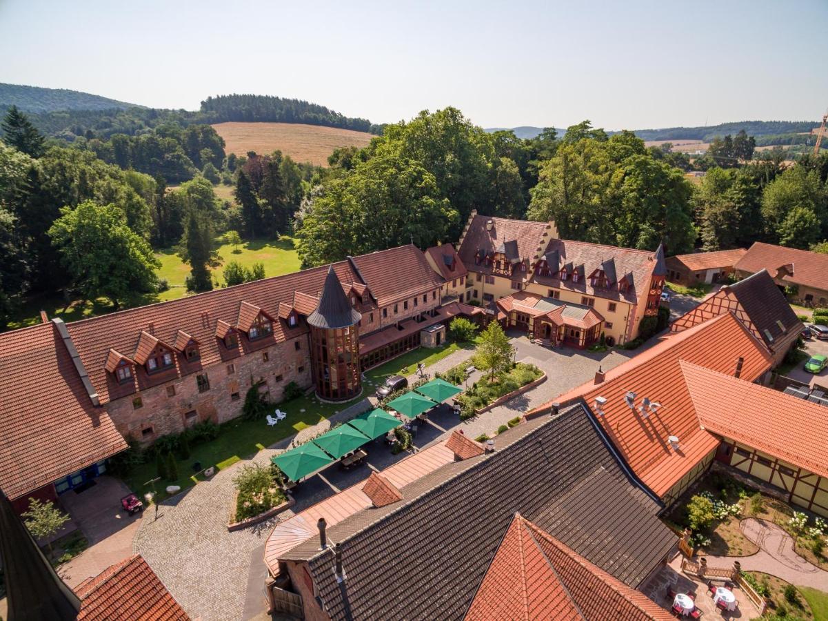 Schlosshotel Weyberhoefe Hösbach Екстериор снимка