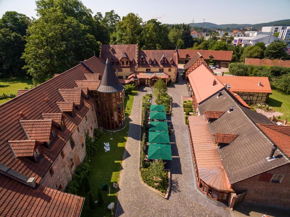 Schlosshotel Weyberhoefe Hösbach Екстериор снимка